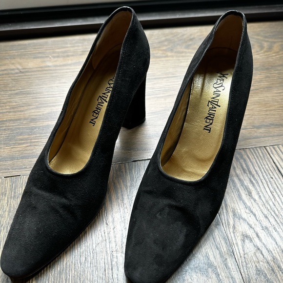 Vintage Yves Saint Laurent - YSL - suede pump - Picture 1 of 8
